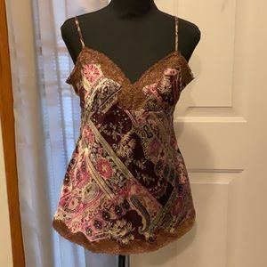 Women’s camisole top, size large
